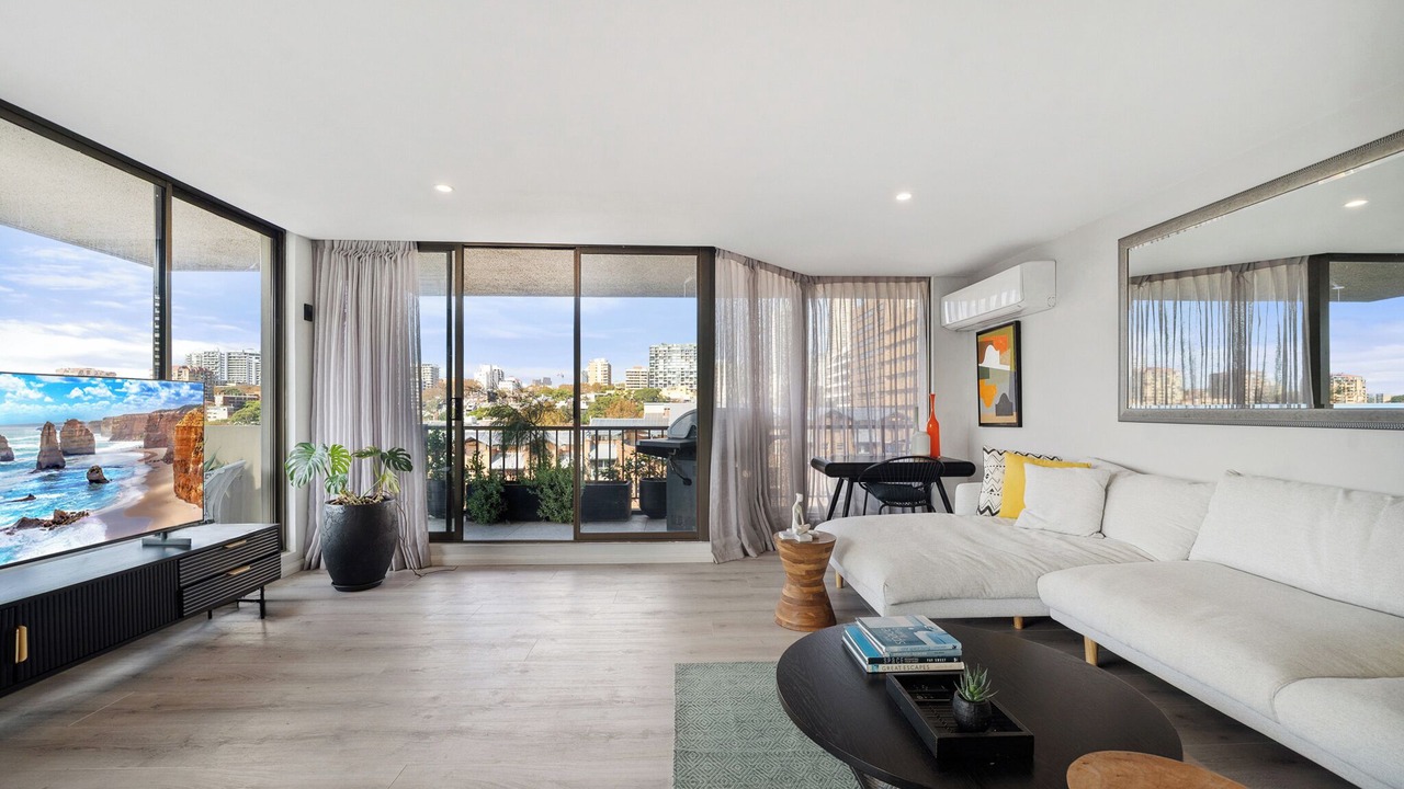 Photo of Livingroom in Woolloomooloo
