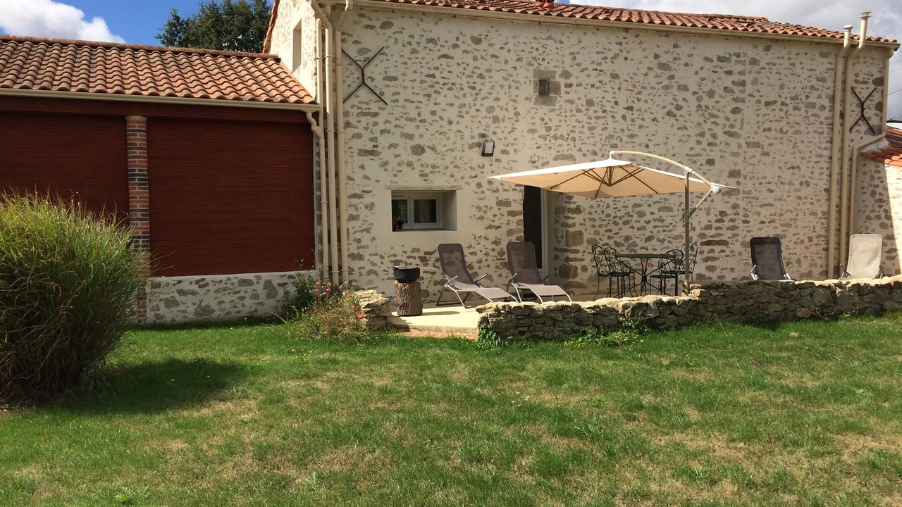Photo of Patio Balcony in Le Poire-sur-Vie