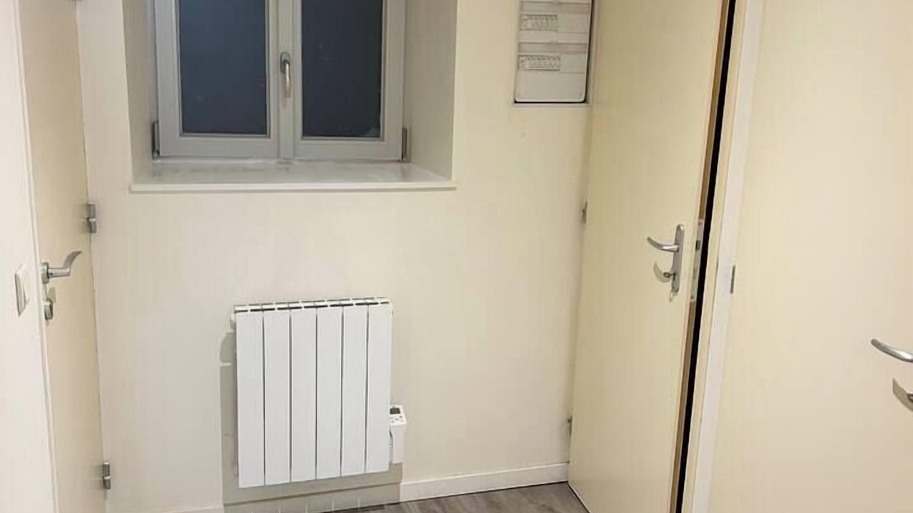 Photo of Bathroom in Dole
