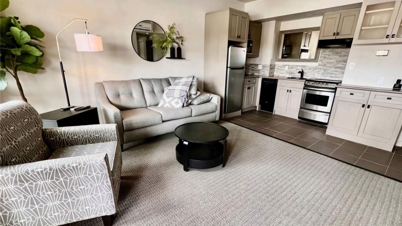 Photo of Livingroom in Huntsville