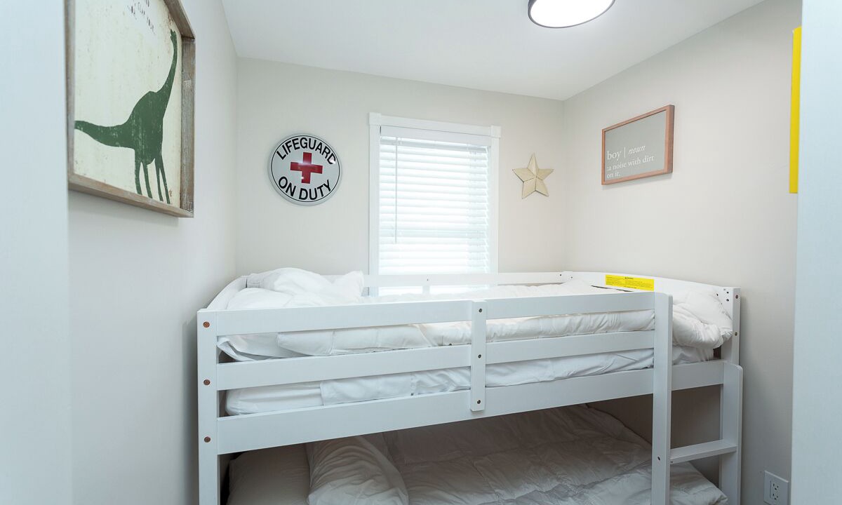 Photo of Bedroom in Conesus
