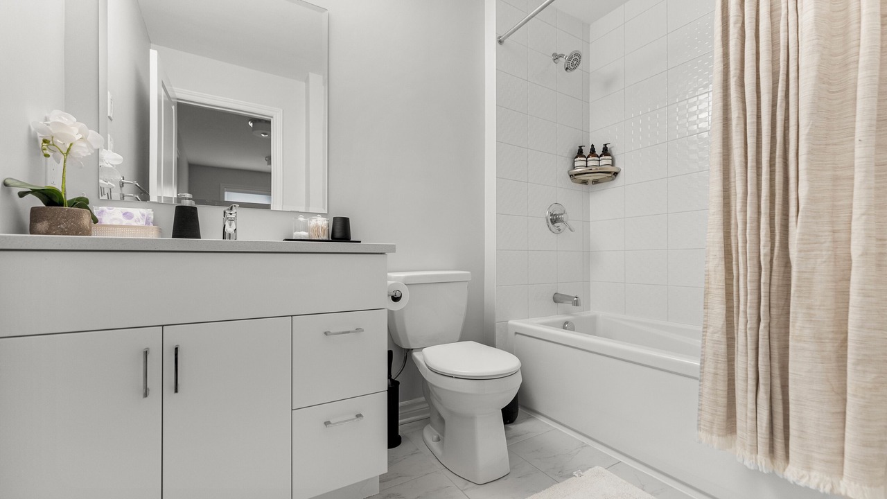 Photo of Bathroom in Ottawa Division