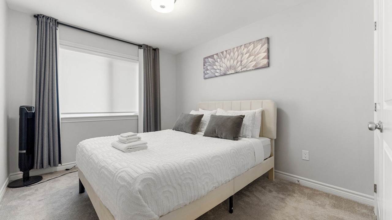Photo of Bedroom in Ottawa Division