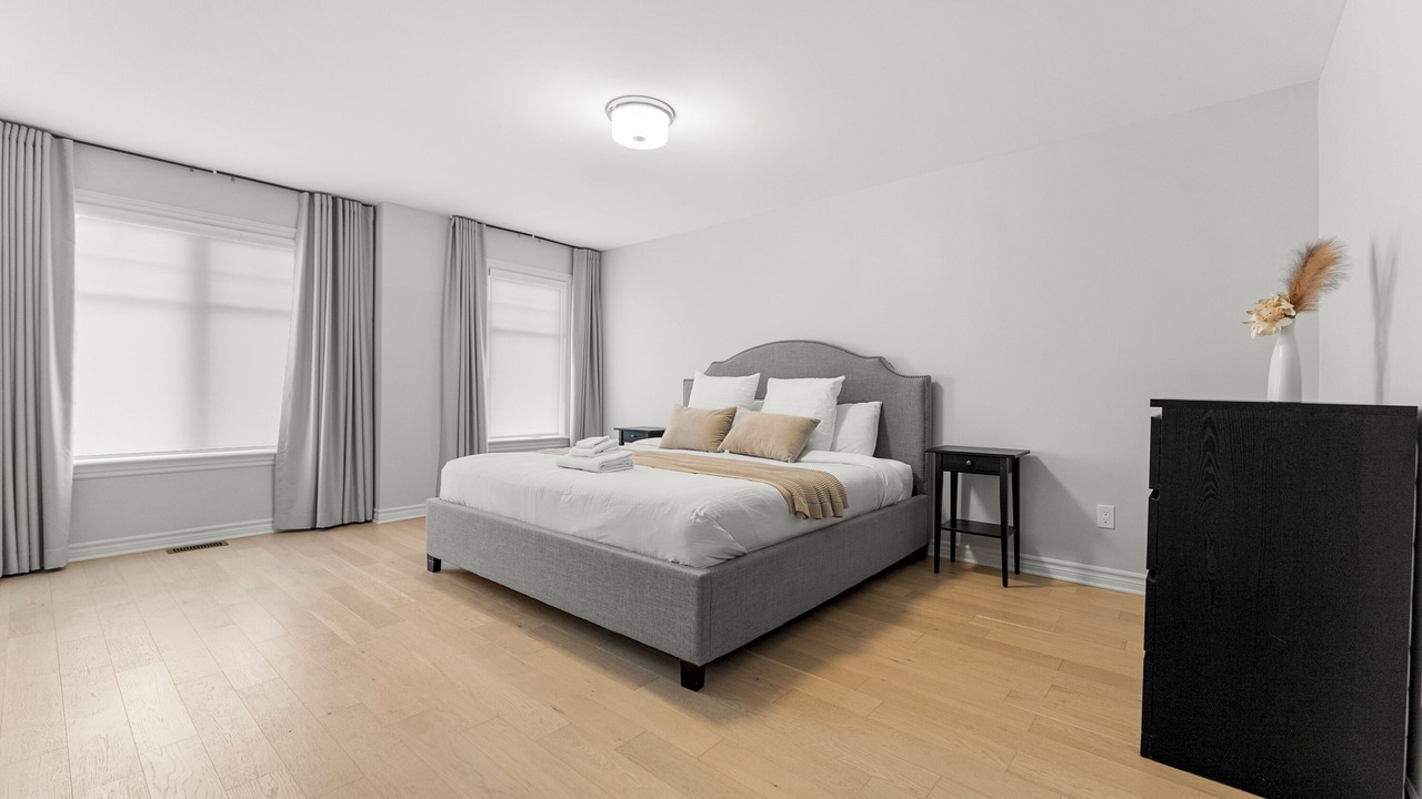 Photo of Bedroom in Ottawa Division