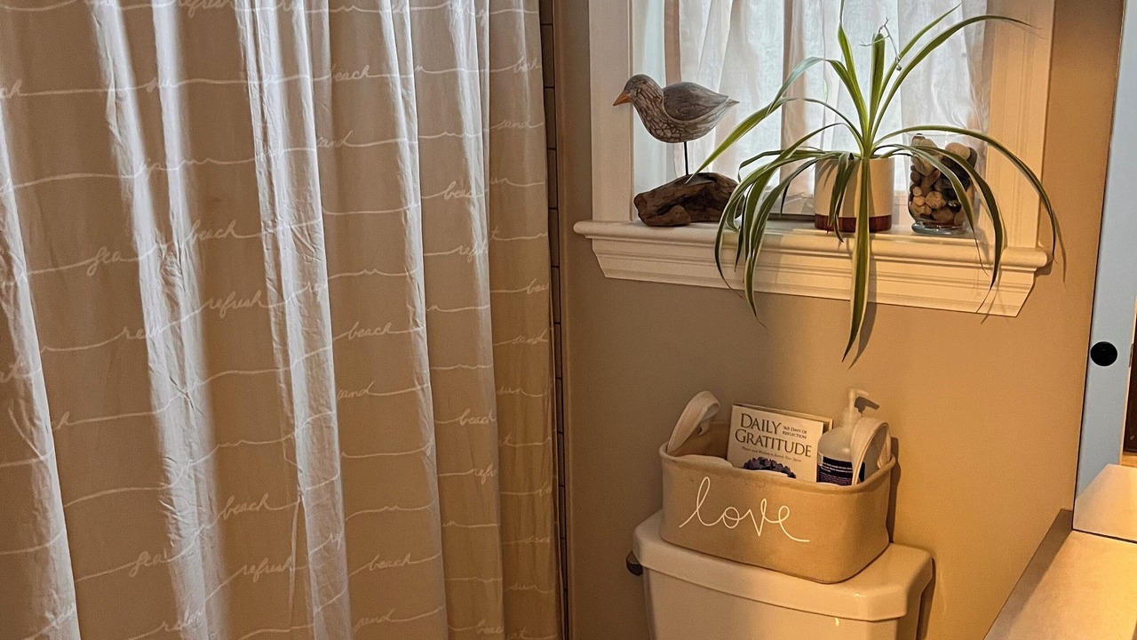 Photo of Bathroom in Almonte