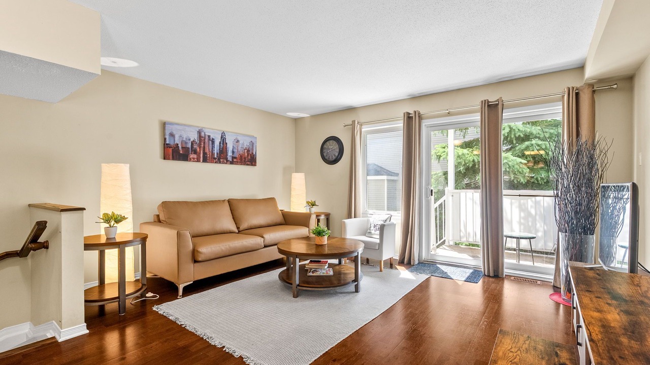 Photo of Livingroom in Ledbury - Heron Gate - Ridgemont - Elmwood