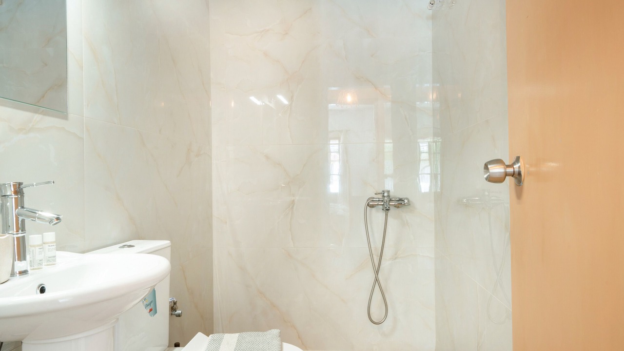 Photo of Bathroom in Kalymnos Town