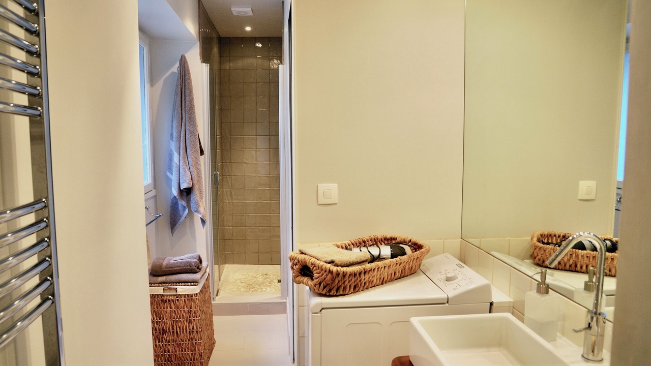Photo of Bathroom in Mas-Cabardes