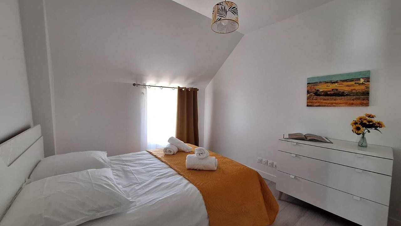 Photo of Bedroom in La Grande-Paroisse