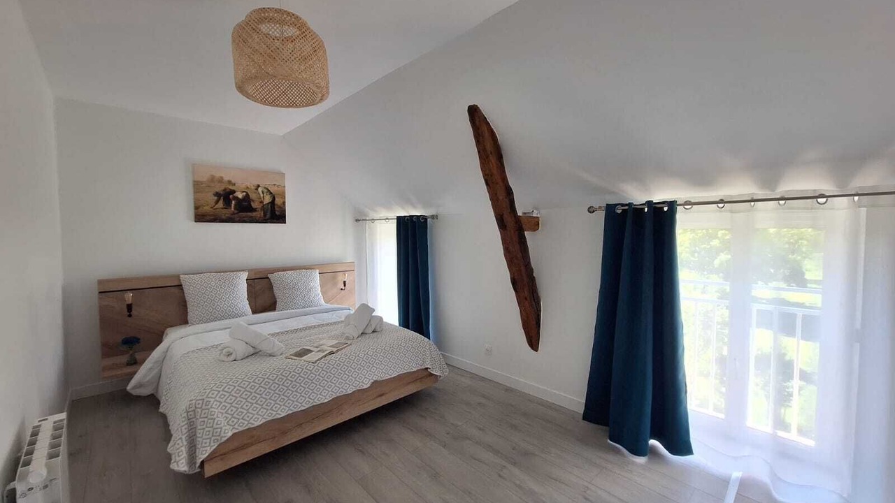 Photo of Bedroom in La Grande-Paroisse