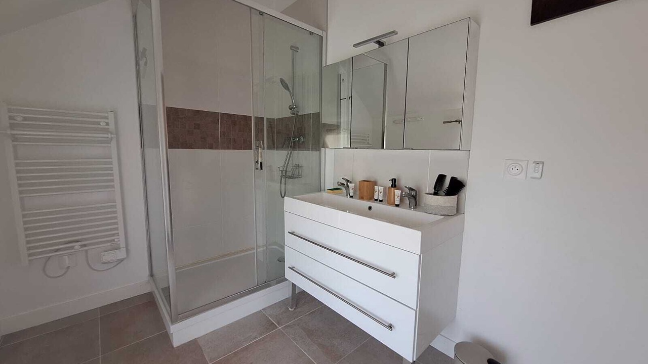 Photo of Bathroom in La Grande-Paroisse
