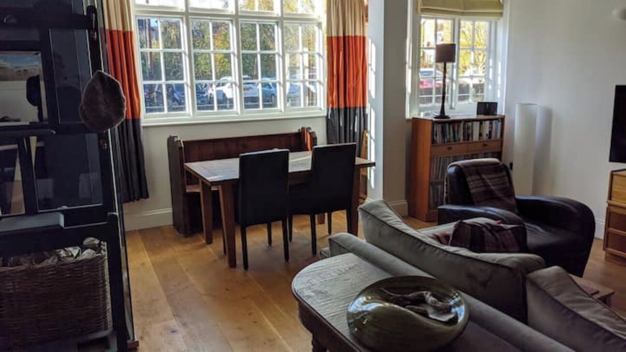 Photo of Livingroom in Cranbrook