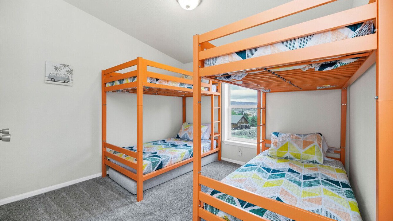 Photo of Bedroom in Sweetwater