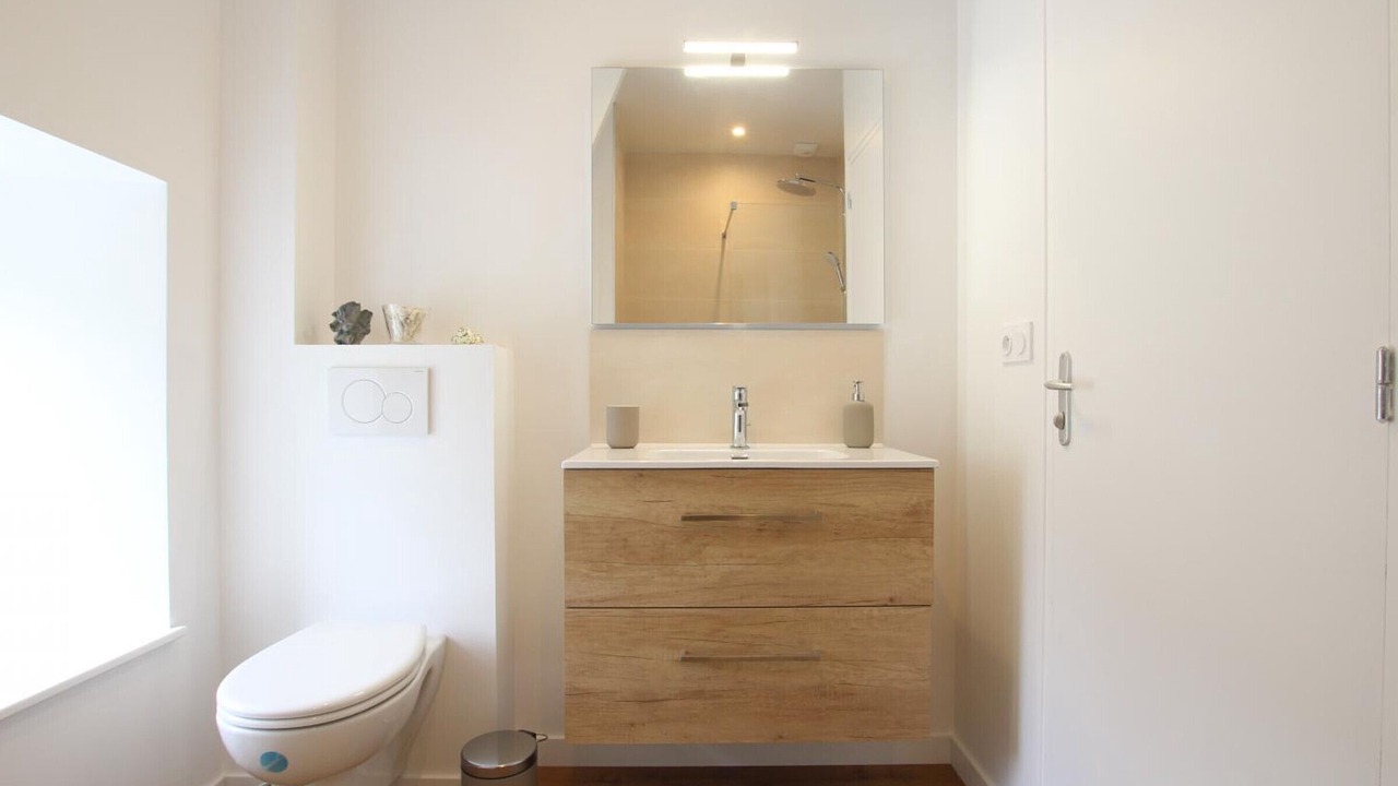 Photo of Bathroom in Saint-Lo-d'Ourville