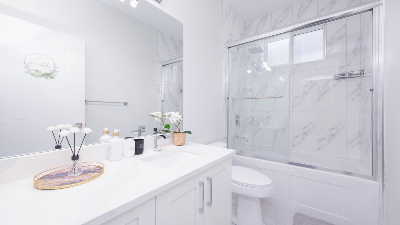 Photo of Bathroom in Willoughby
