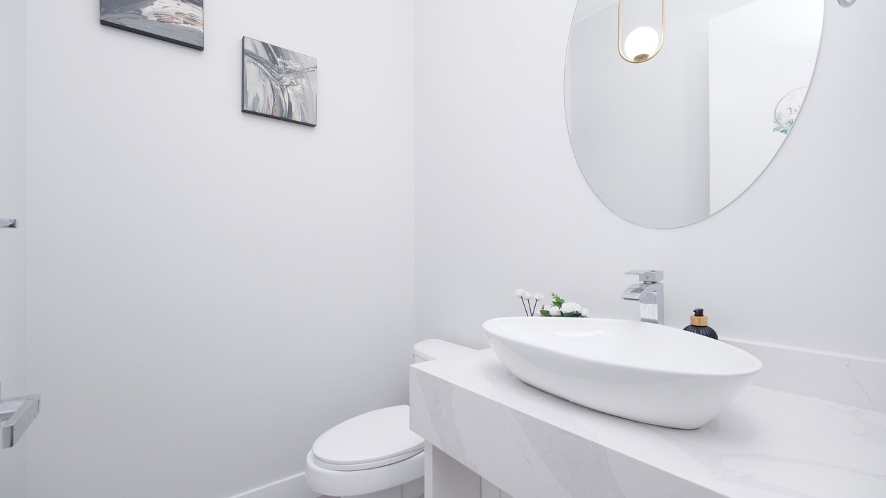 Photo of Bathroom in Willoughby