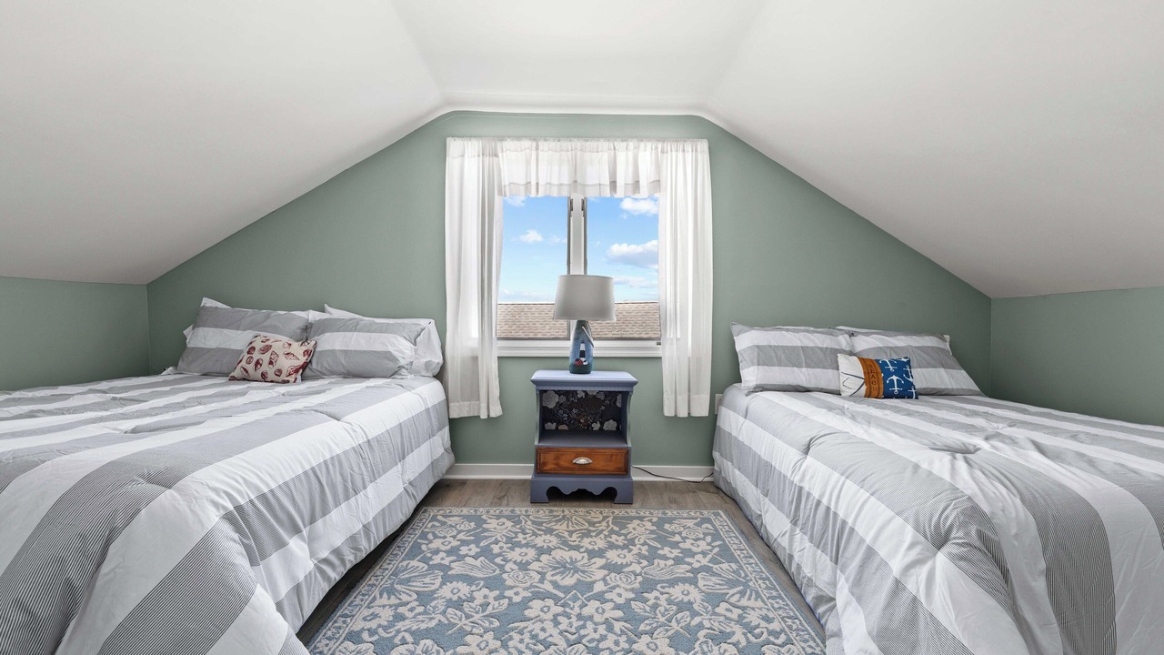 Photo of Bedroom in Westbrook Center