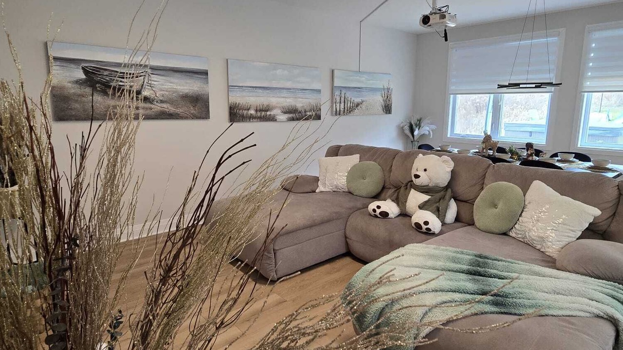 Photo of Livingroom in Port Stanley
