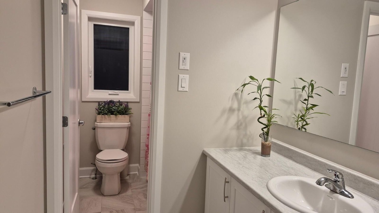 Photo of Bathroom in Russell