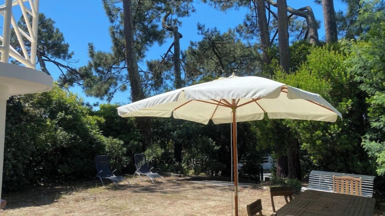 Photo of Outdoor in Le Canon