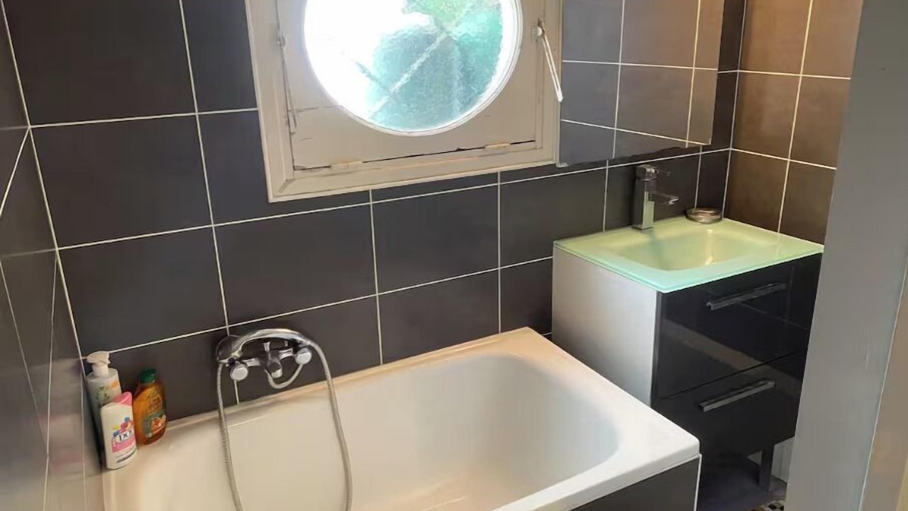 Photo of Bathroom in Le Canon