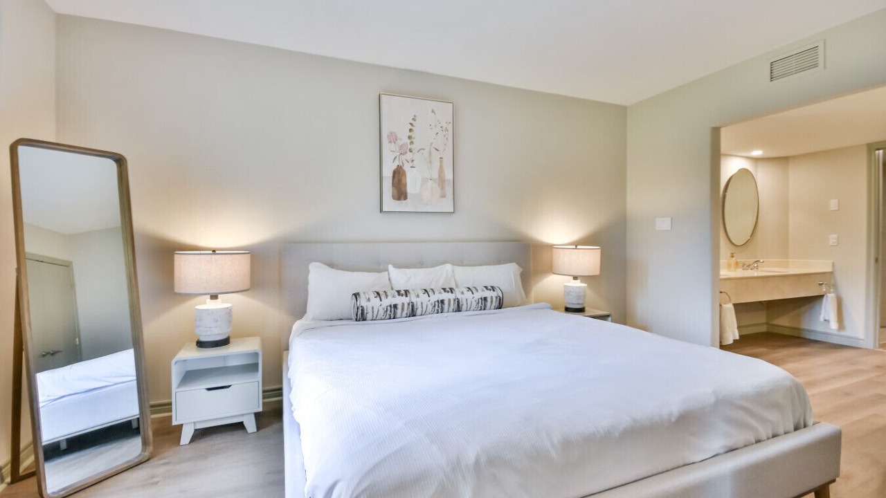 Photo of Bedroom in Oro-Medonte