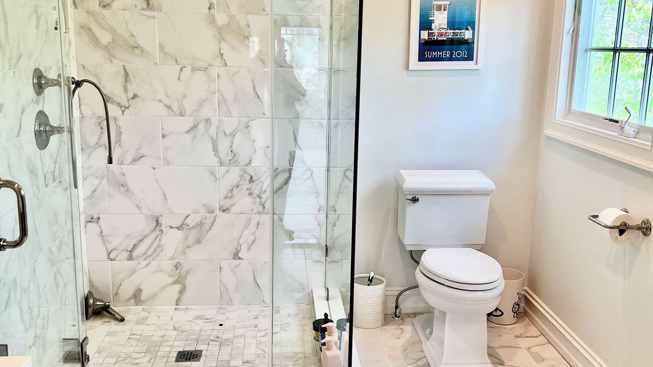 Photo of Bathroom in Silver Beach