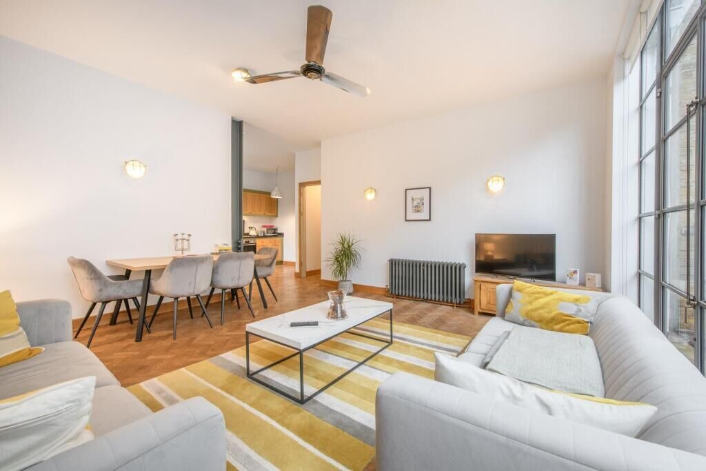 Photo of Livingroom in Fitzrovia