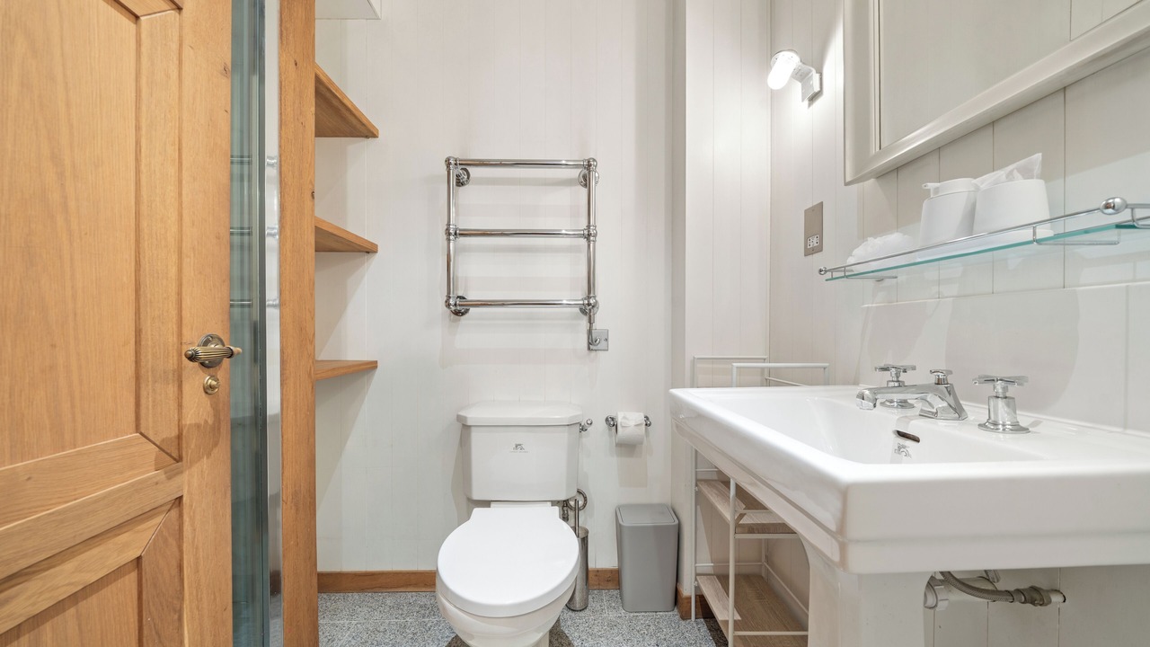 Photo of Bathroom in Fitzrovia