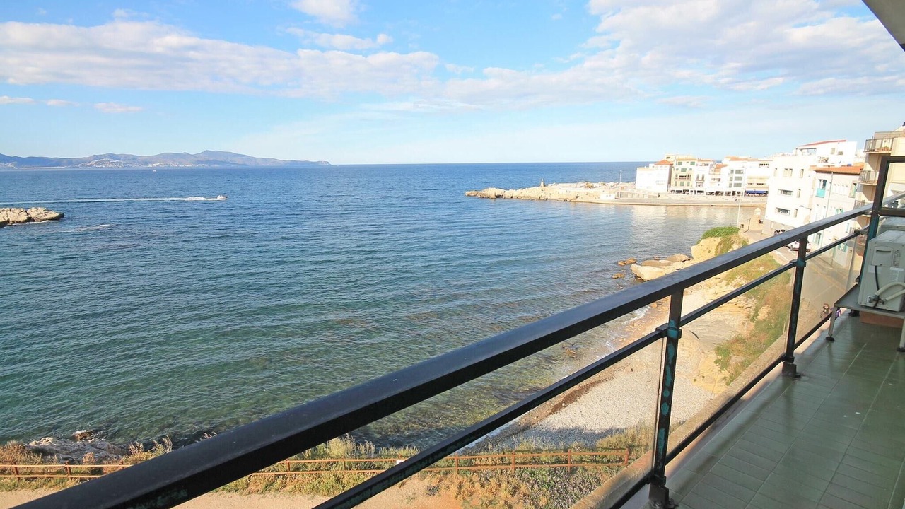 Photo of Others in L'Escala