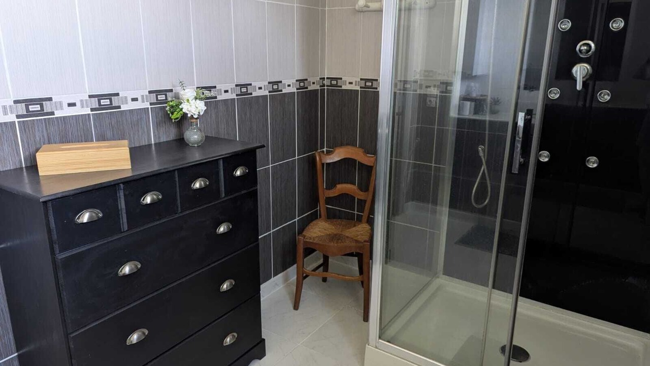 Photo of Bathroom in Loubens