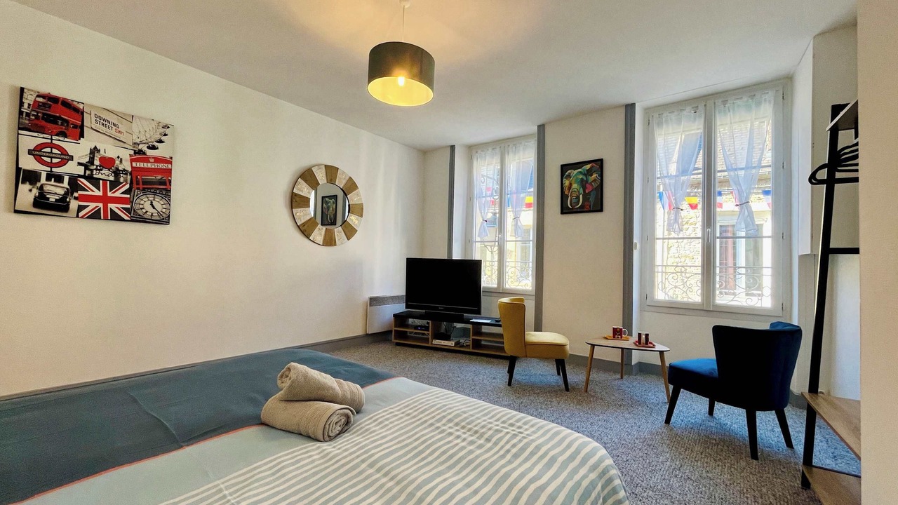 Photo of Bedroom in Carentan