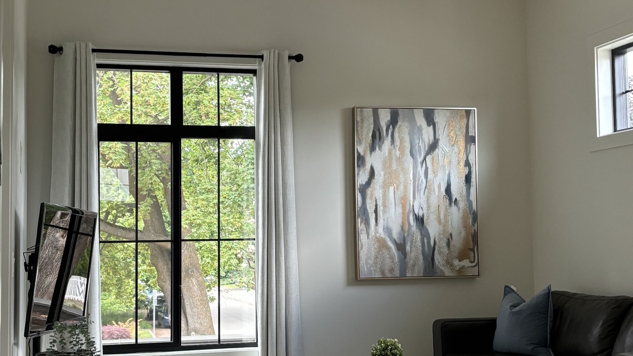 Photo of Livingroom in South Central