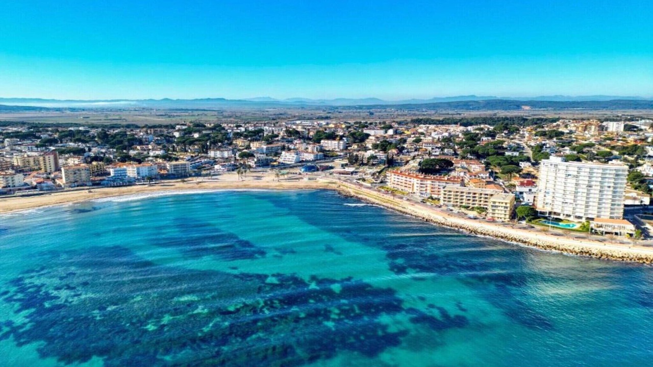 Photo of Others in L'Escala