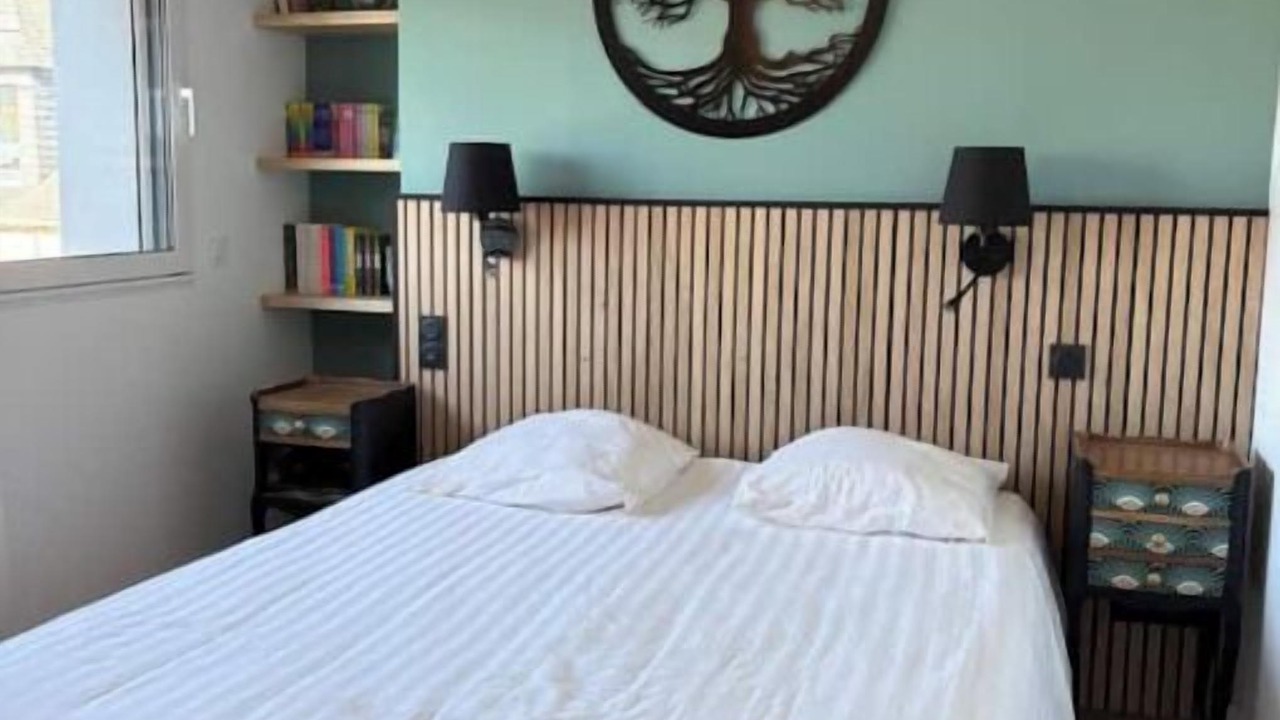 Photo of Bedroom in Cleder