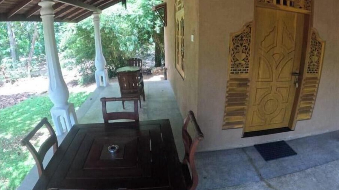 Photo of Outdoor in Thanamalvila