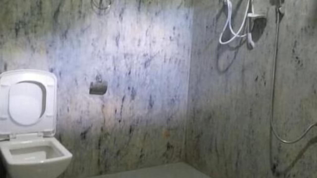 Photo of Bathroom in Thanamalvila
