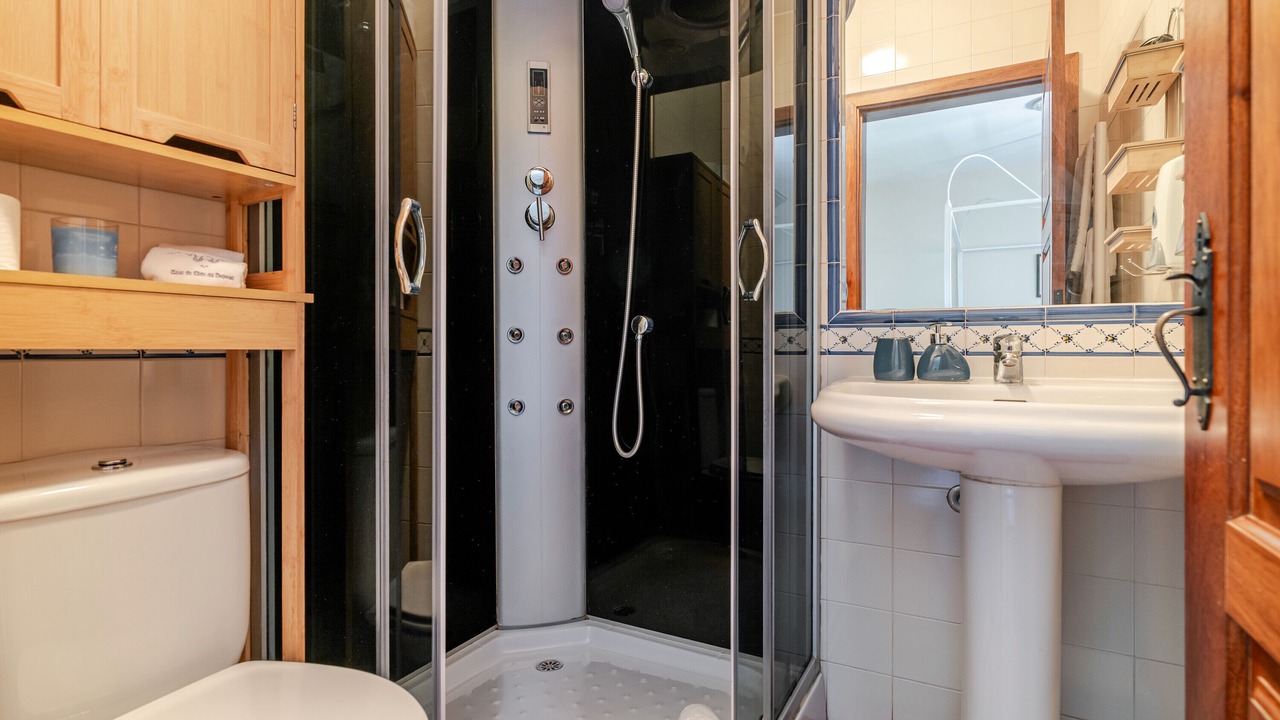 Photo of Bathroom in Bico