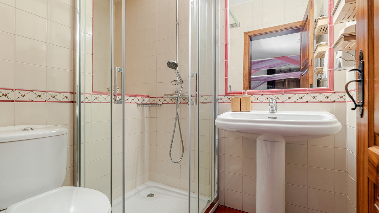 Photo of Bathroom in Bico