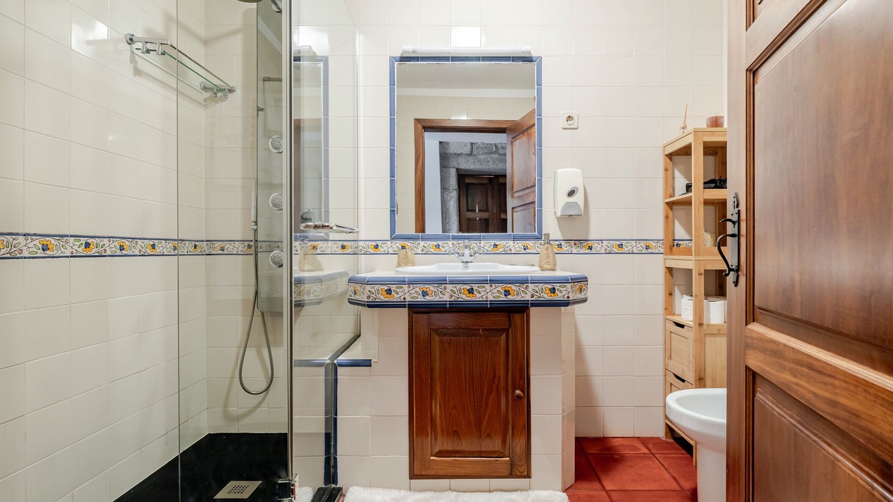 Photo of Bathroom in Bico