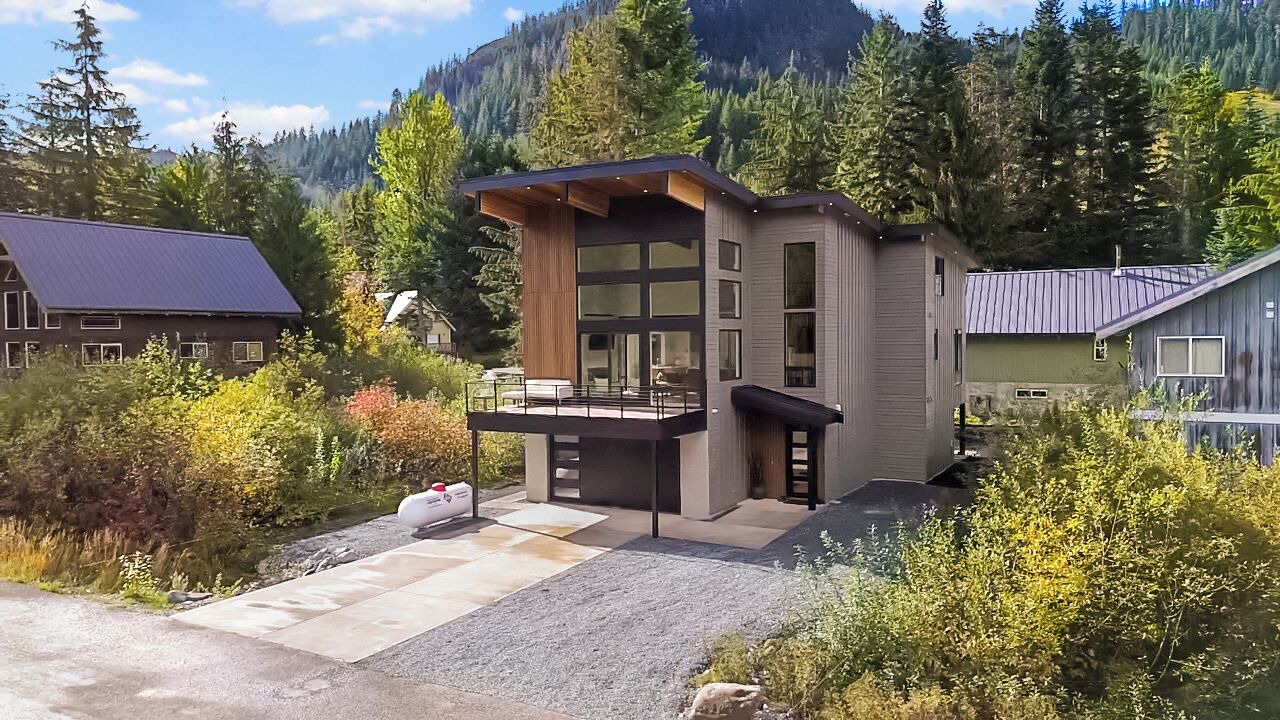 Photo of Outdoor in Hyak