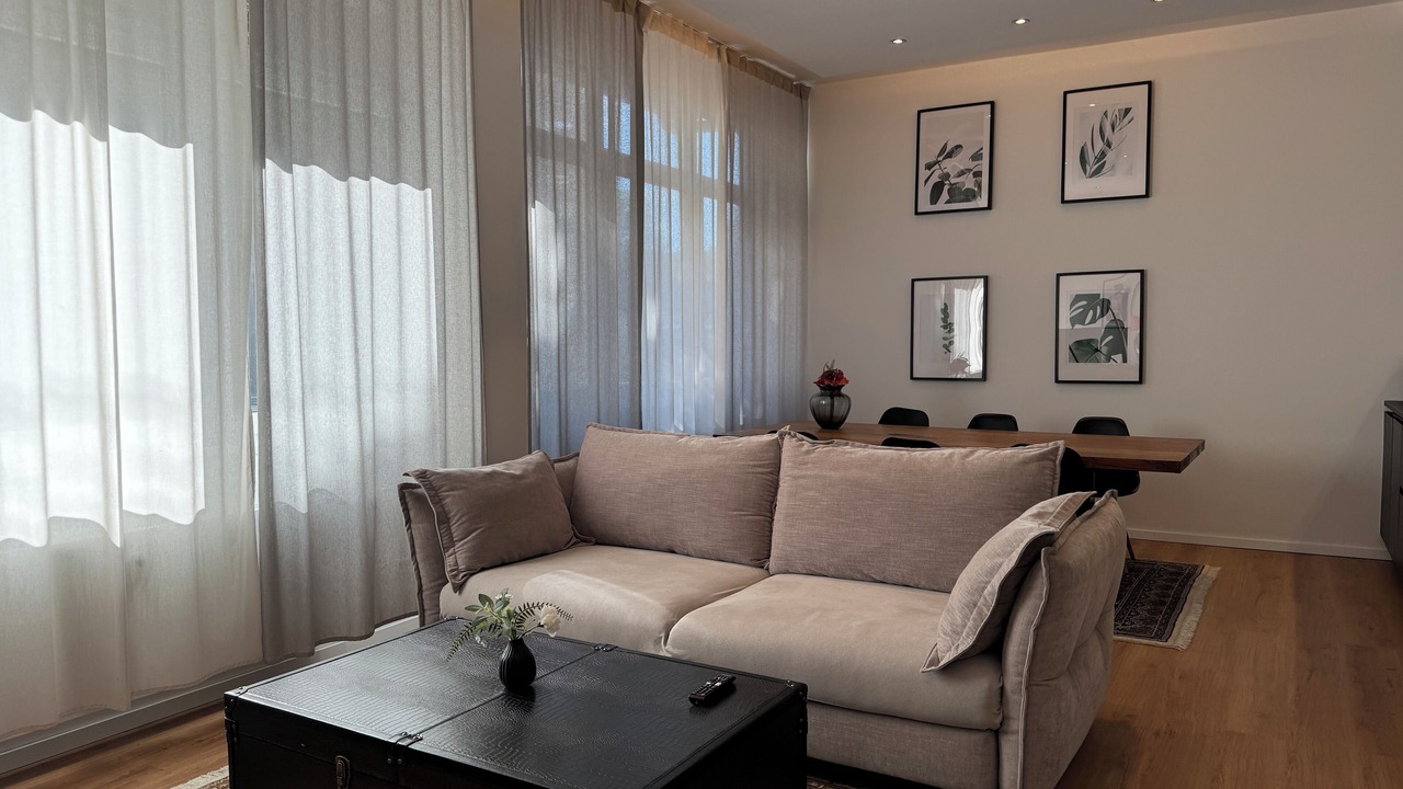 Photo of Livingroom in Holderlinplatz
