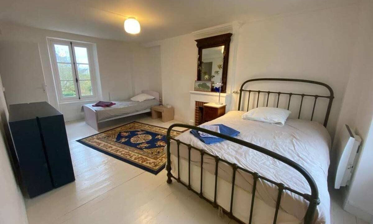Photo of Bedroom in Tracy-sur-Mer