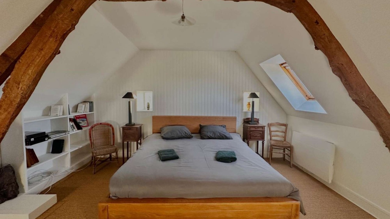 Photo of Bedroom in Tracy-sur-Mer