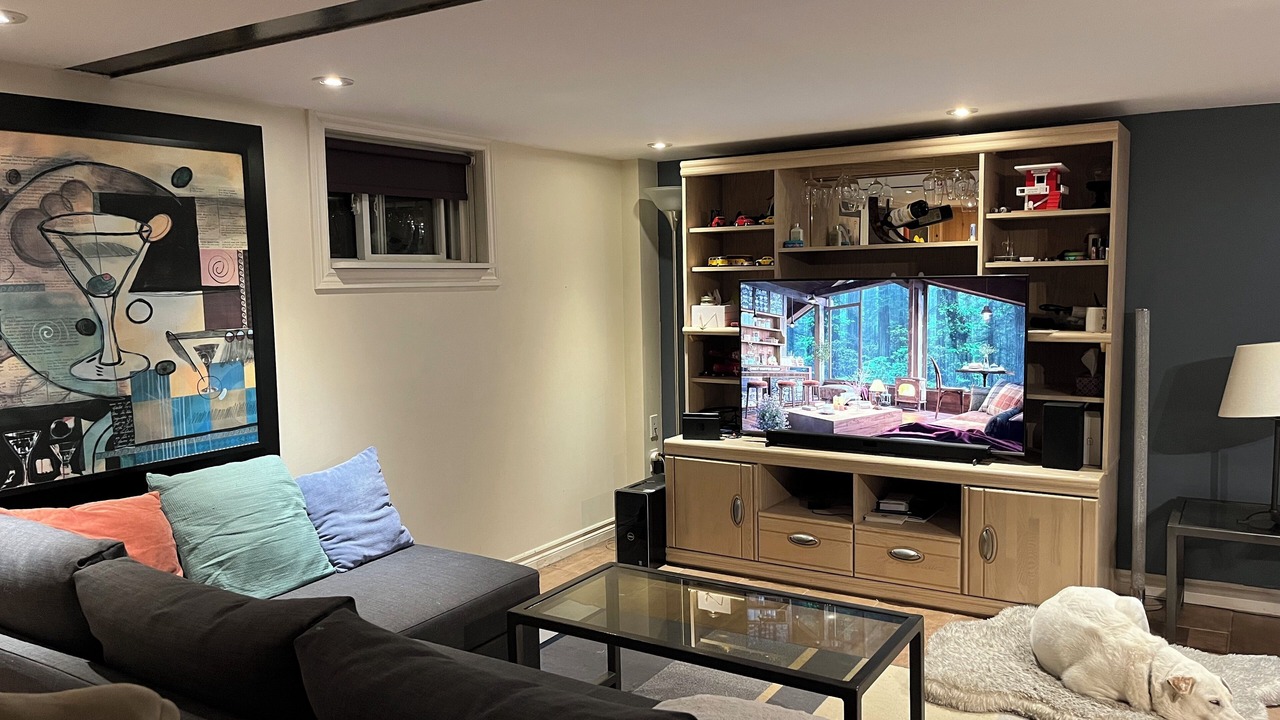 Photo of Livingroom in New Toronto
