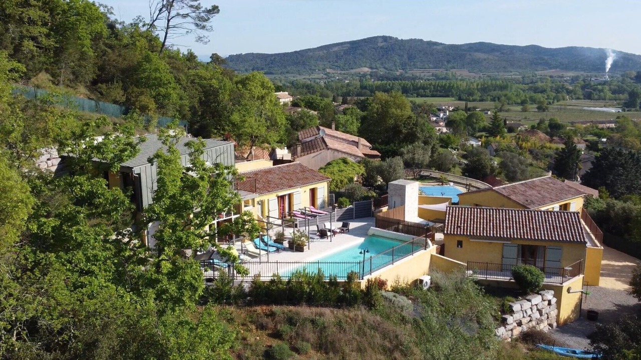 Photo of Outdoor in Salavas