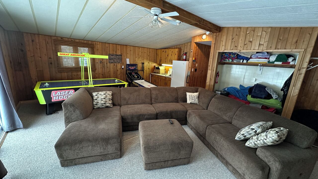 Photo of Livingroom in Armour