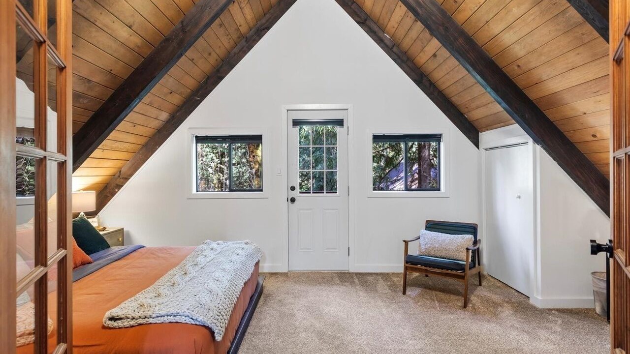 Photo of Bedroom in Skykomish