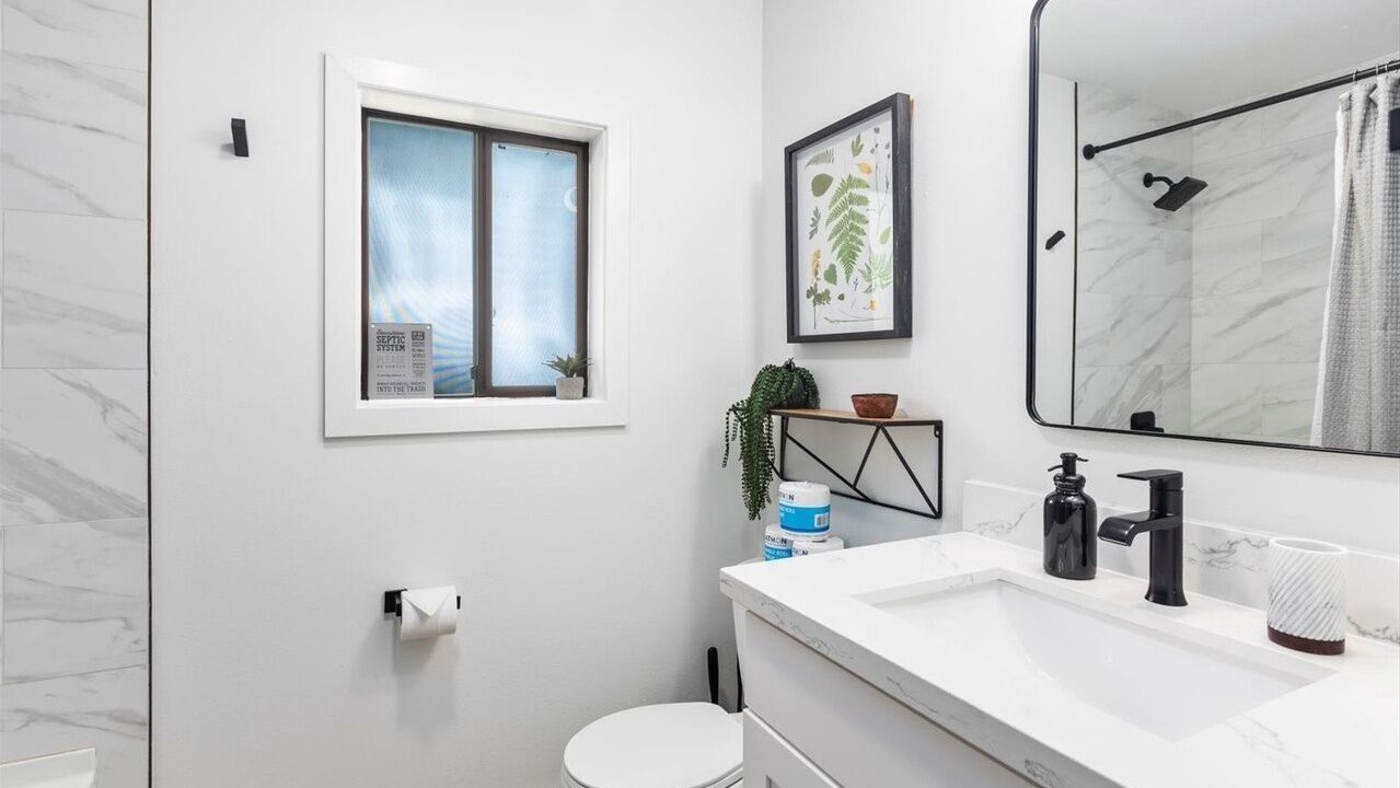 Photo of Bathroom in Skykomish