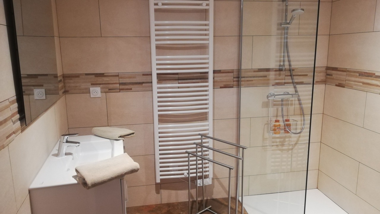 Photo of Bathroom in Saints